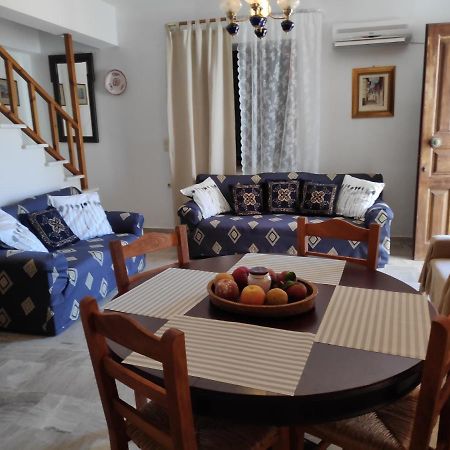 הוילה מית'ימנה Harbour View House מראה חיצוני תמונה