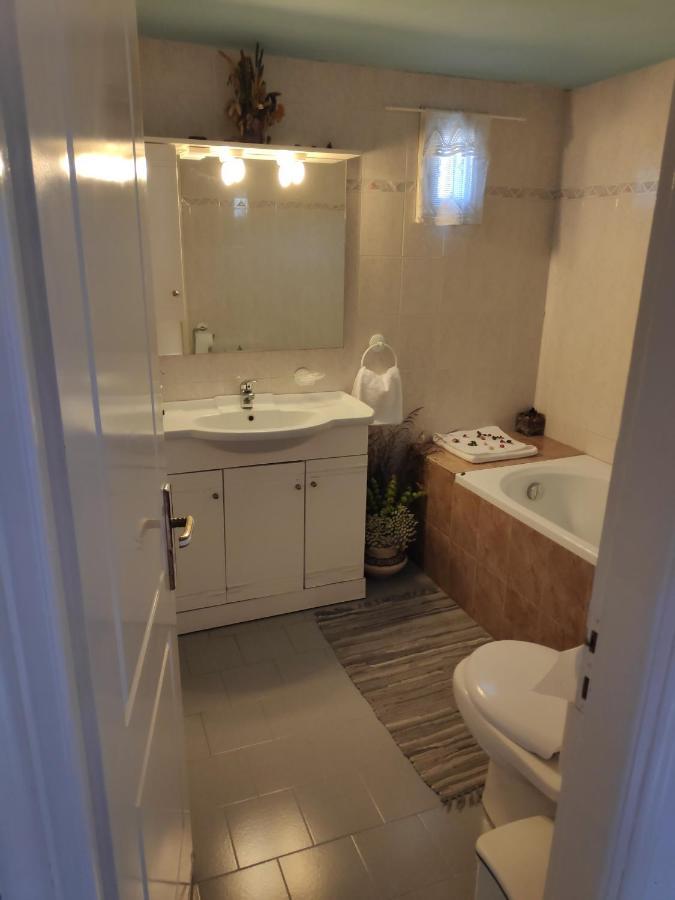 הוילה מית'ימנה Harbour View House מראה חיצוני תמונה